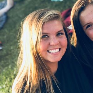 Meet your Posher, Paige